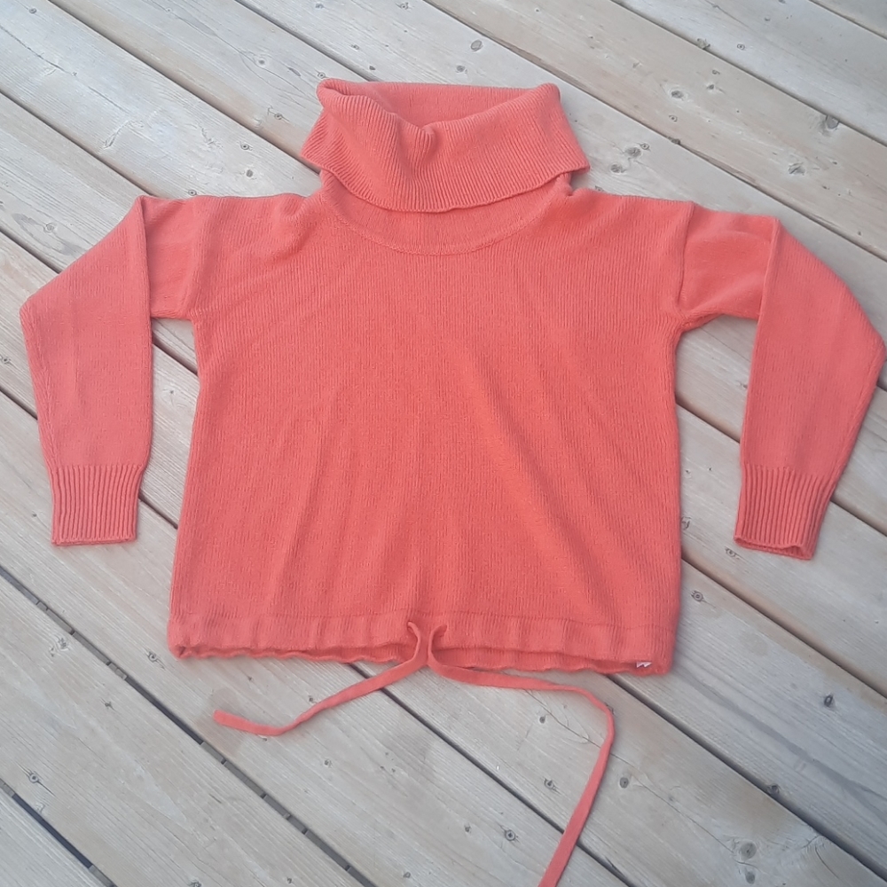 Sweater‎